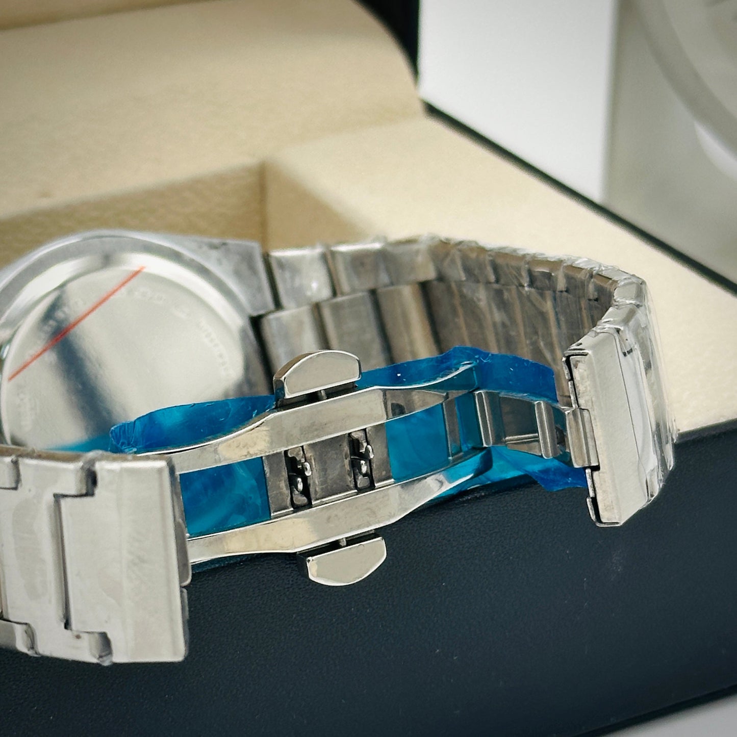 Luxury Watch TB with box