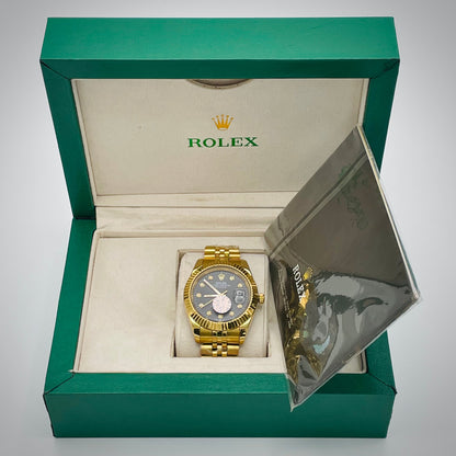 Modern Luxury Men’s Watch RGB