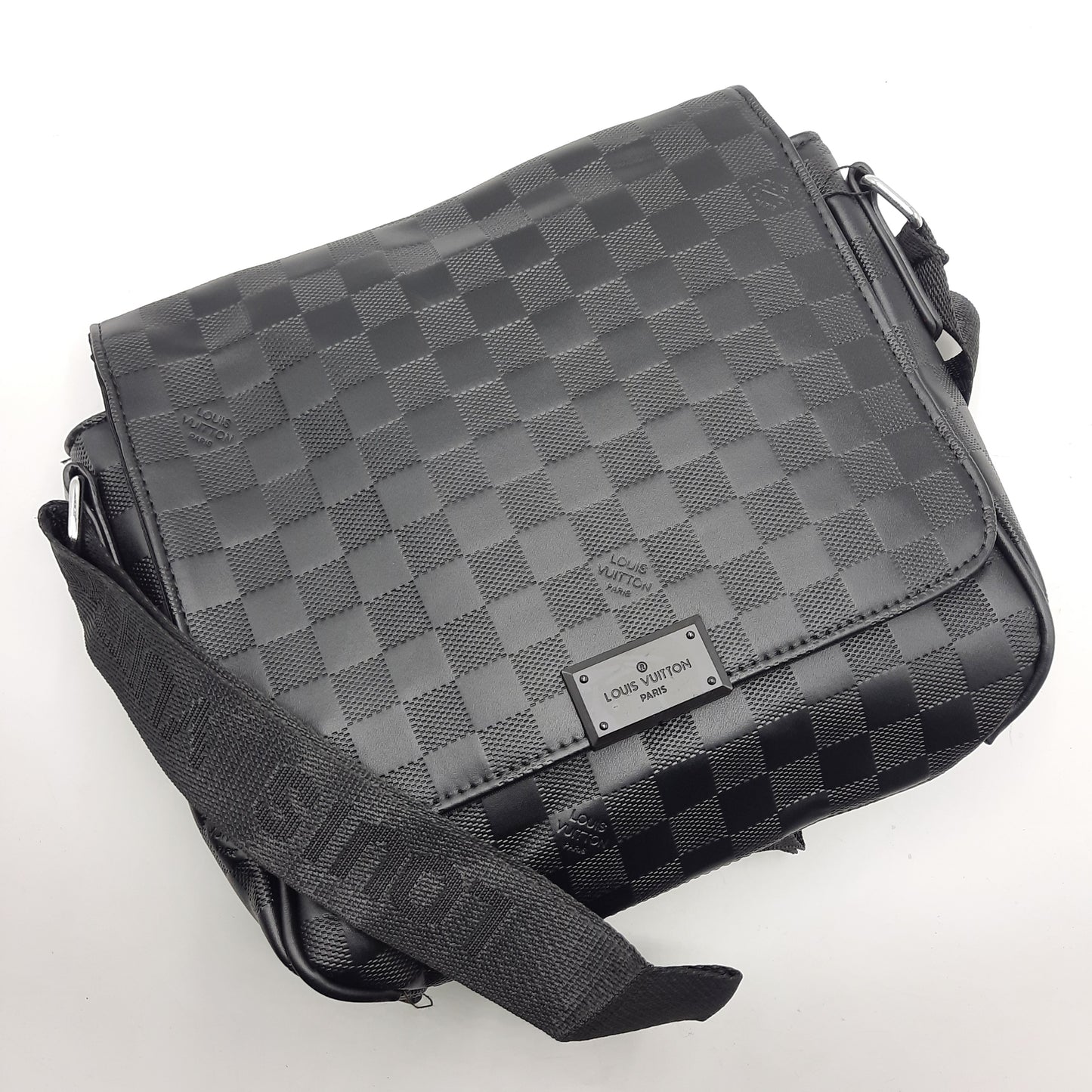 Premium Quality Unisex Shoulder Bag C-8112 Black