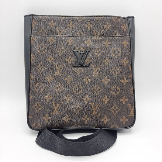 Luxury Unisex Shoulder Bag 8010 Brown