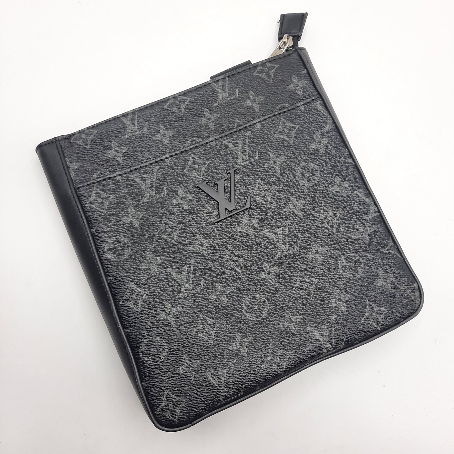 Luxury Unisex Shoulder Bag 8010 Black