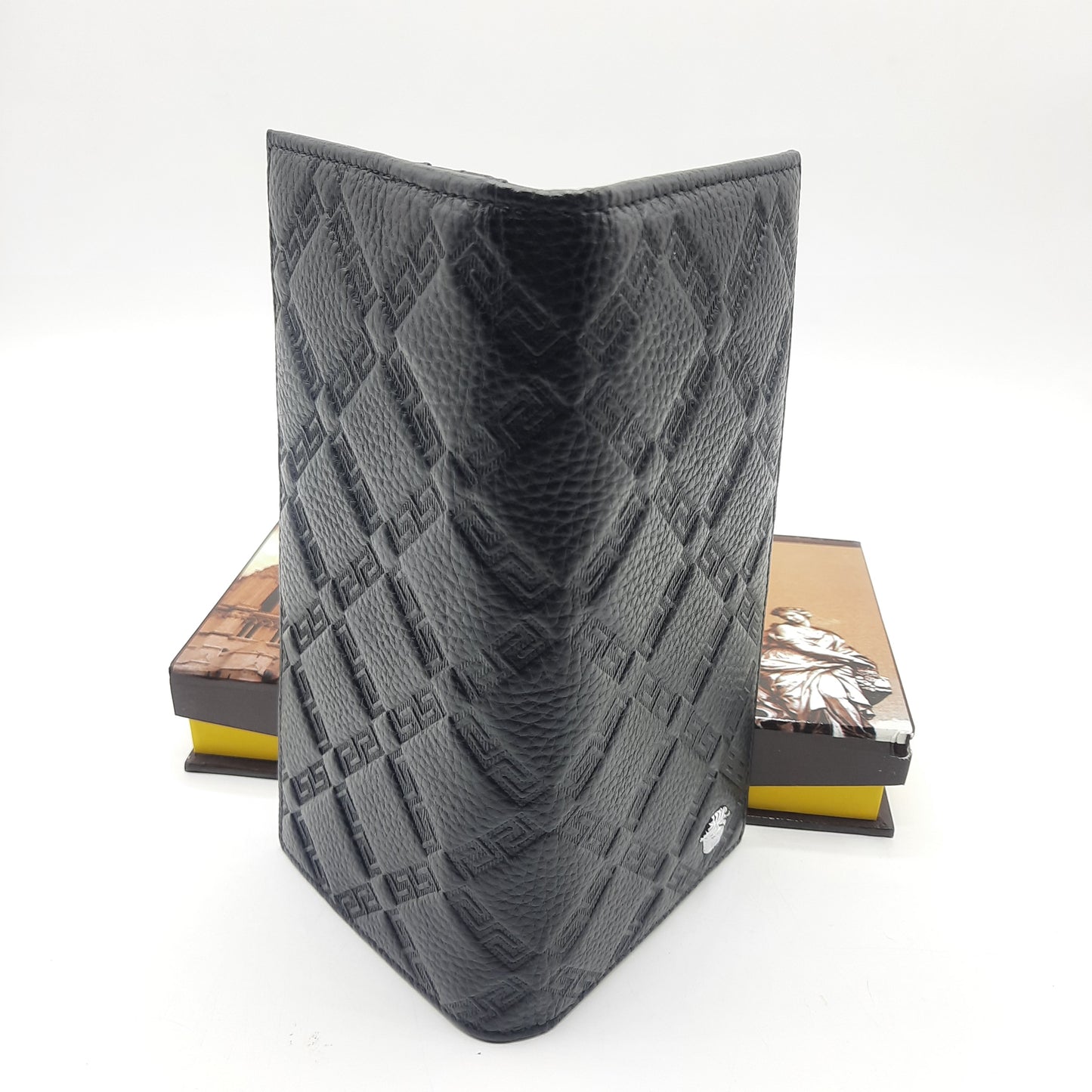 Classic Bi-Fold Wallet With Box 6393C-Black