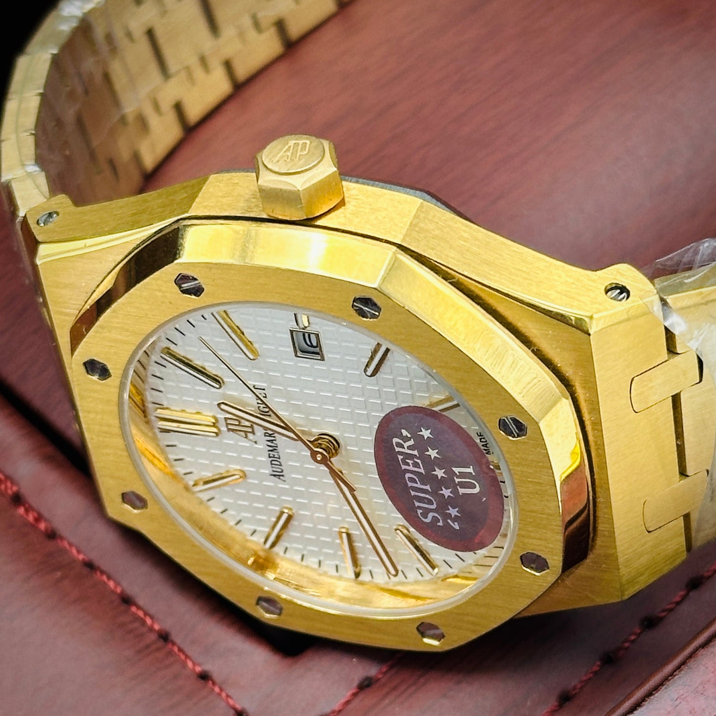 Premium Timepiece Watch with premium brand box