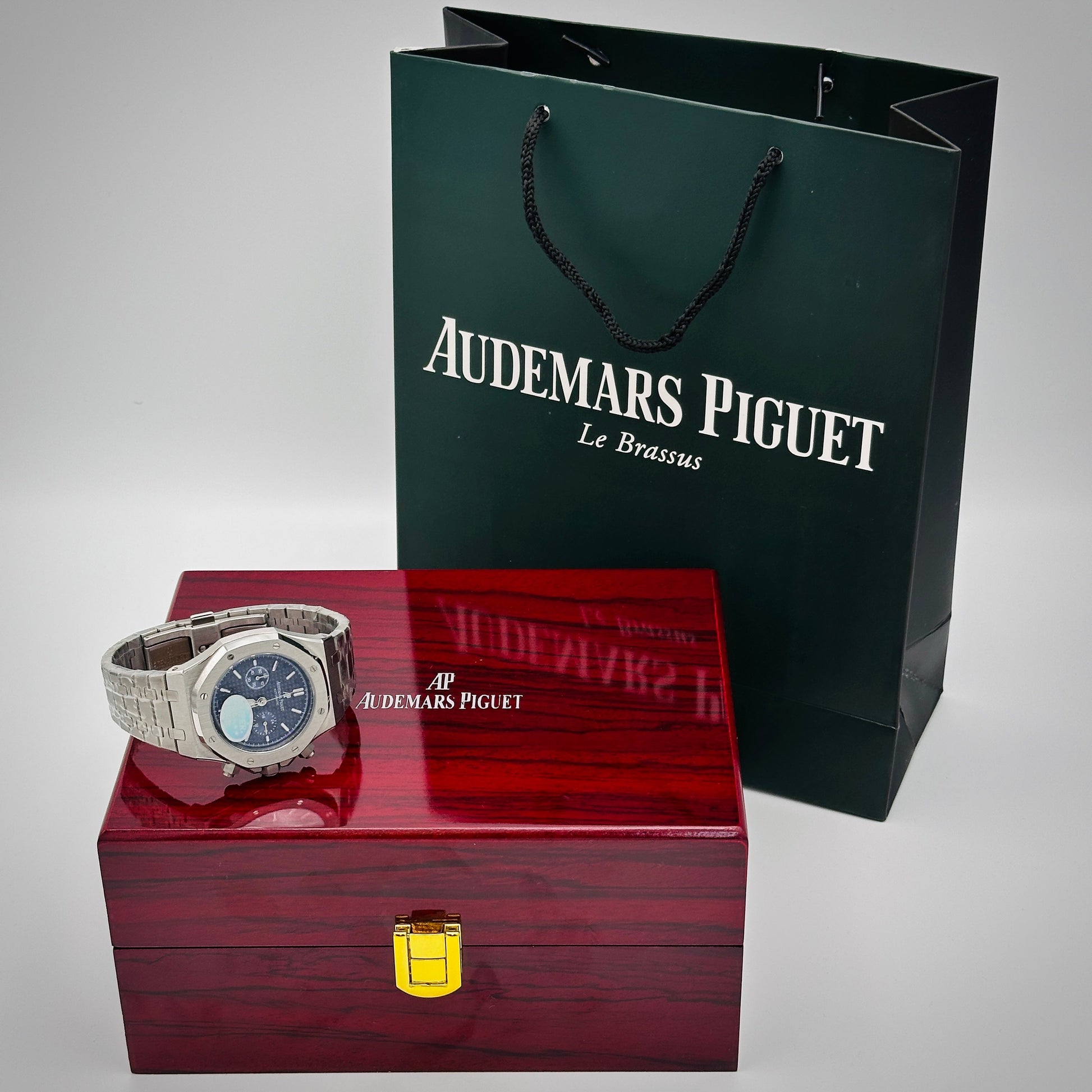 Luxury Chronograph Watch with box