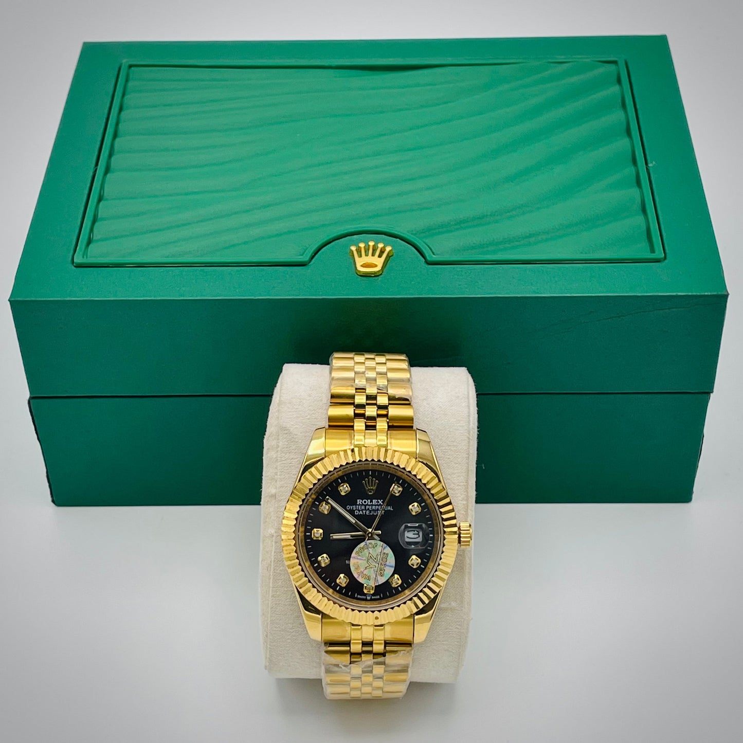 Modern Luxury Men’s Watch RGB