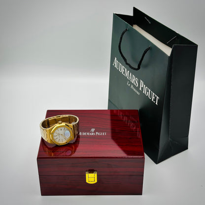 Premium Timepiece Watch with premium brand box