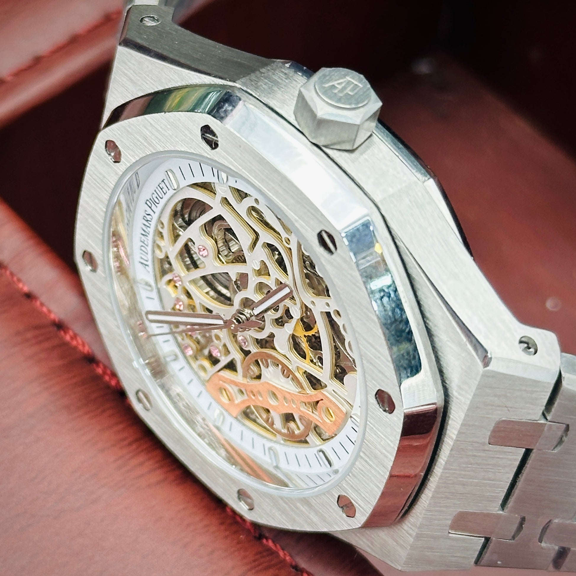 Gold White Minimalist Watch with box