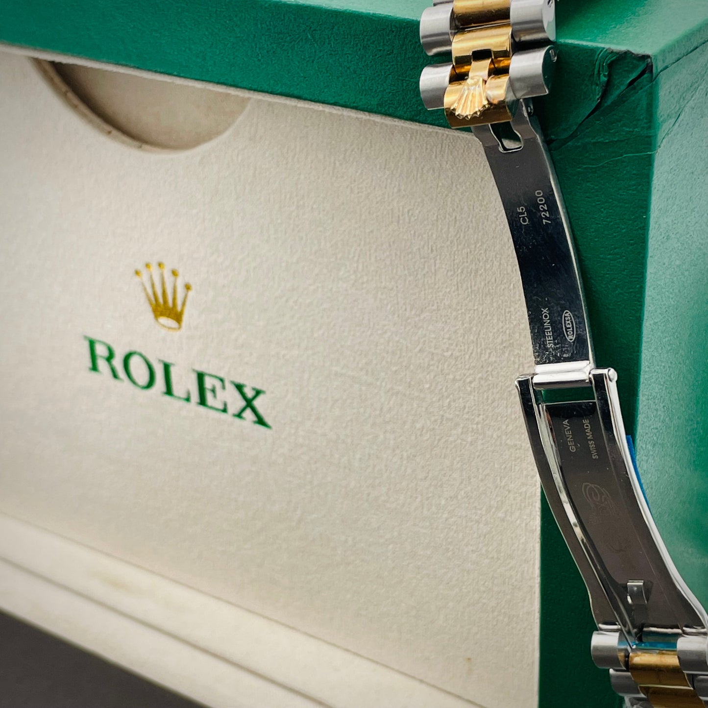 Classic Men’s Watch RWS