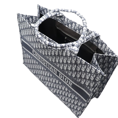 Trendy Large Book Tote Bag CD03